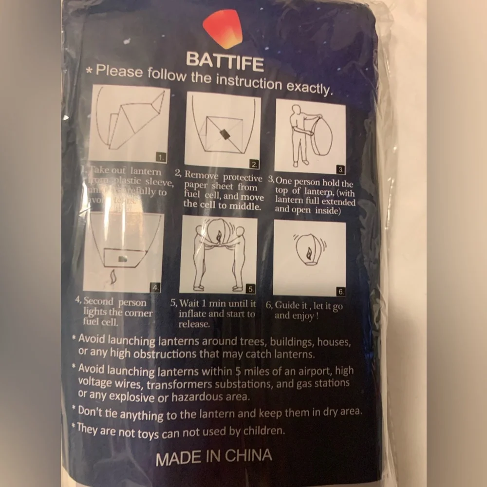 NEW. 2 Packs Sky Lanterns